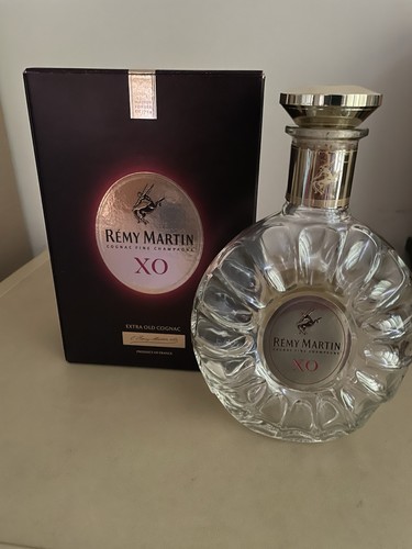 Remy martin bottle empty - martin,