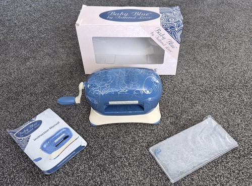 Tattered lace baby blue die - baby,