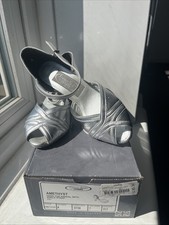 New In Box. Wide Fit Sz 4 Open