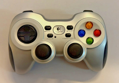 Logitech f710 wireless gamepad - logitech,