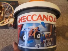 Meccano Junior 150-piece Free