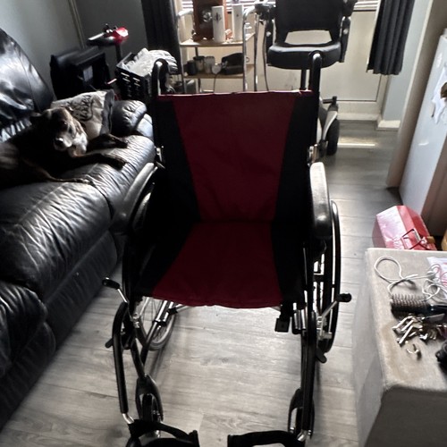 Manual foldable wheelchair - manual,