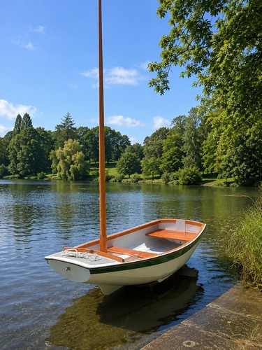 Sailing rowing dinghy - sailing,