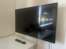 JVC 32 Inch Flat Screen TV