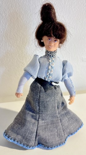 Dolls house handmade lady - dolls,