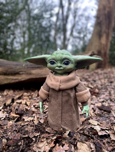 Life size baby yoda grogu - size,
