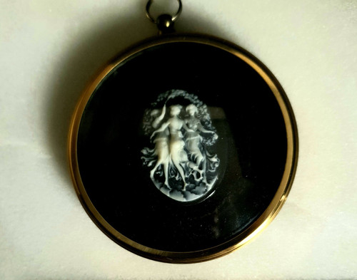 Peter bates three graces - bates, cameo