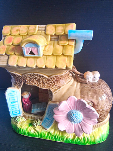 Vintage music box - , nursery