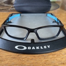 Oakley Crosslink black with