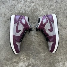 Nike Air Jordan 1 Flight Mid