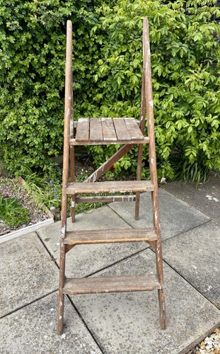 Vintage wooden steps step - wooden,
