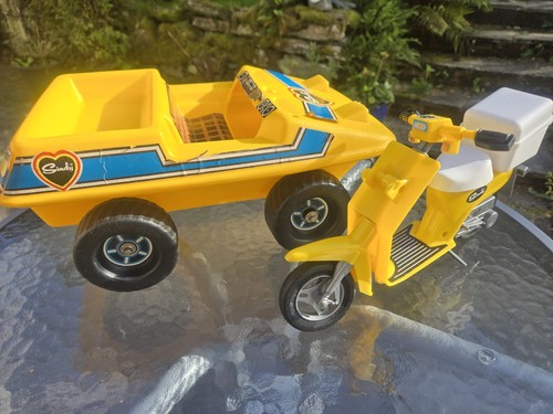Vintage sindy pedigree - vintage, yellow