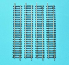 HORNBY R600 STRAIGHT TRACK x 4