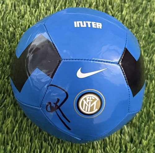 Genuine roberto baggio signed - genuine,