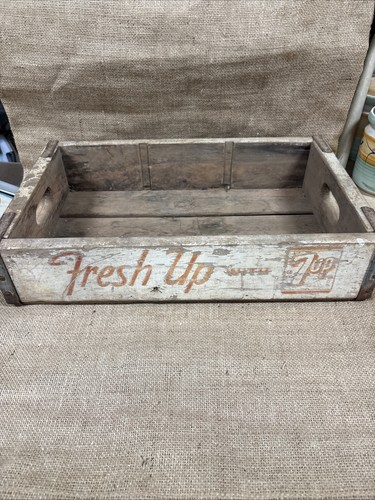 Vintage wooden soda crate - 7,