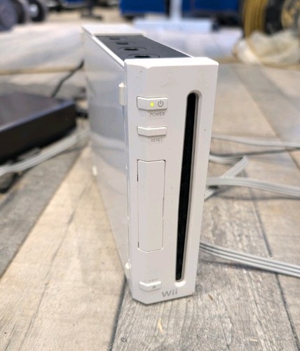 Nintendo wii console - nintendo,