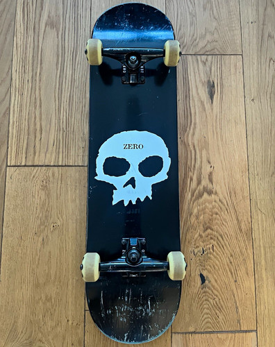 Zero skull graphic complete - zero,