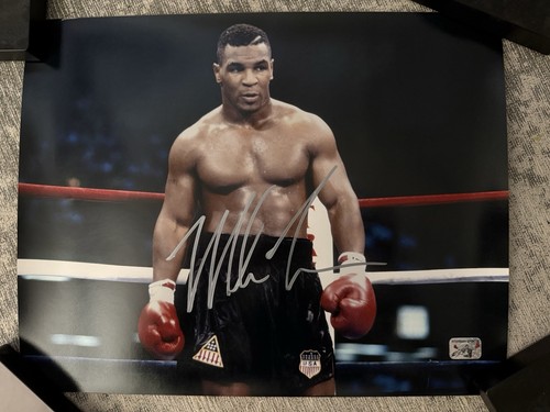 Mike tyson 11x14 signed - mike,