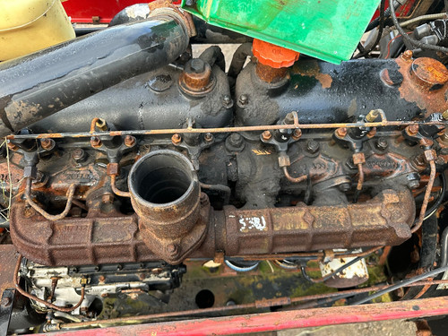 Case 1594 tractor - , exhaust