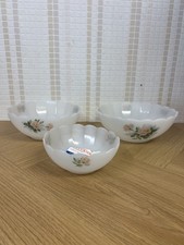3 pc Arcopal Nesting Bowls