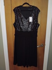 Women's BNWT David Emanuel for