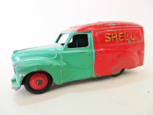 Dinky 470 austin a40 delivery - dinky,