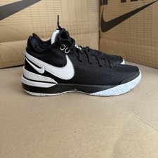 Nike Mens Size 9 LeBron NXXT