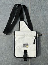 Vintage Y2K Quiksilver Man Bag Shoulder Messenger Bag Crossbody Retro 00s Style