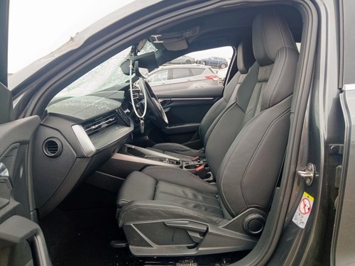 Audi tsfi line 4dr - s,