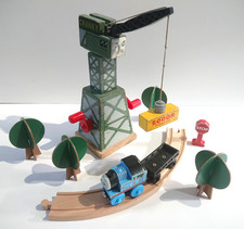 Thomas Wooden Railway Train - Cranky the Crane + Extra - Learning Curve BRIO ELC