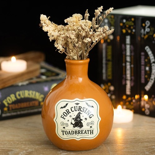 Toadsbreath witches apothecary - toadsbreath,