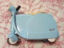 Skoot Case Ride-On Suitcase