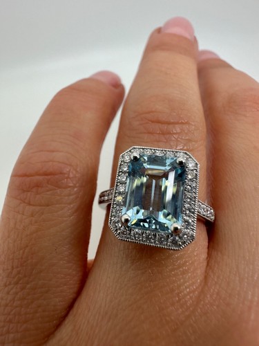 Platinum emerald cut - platinum,