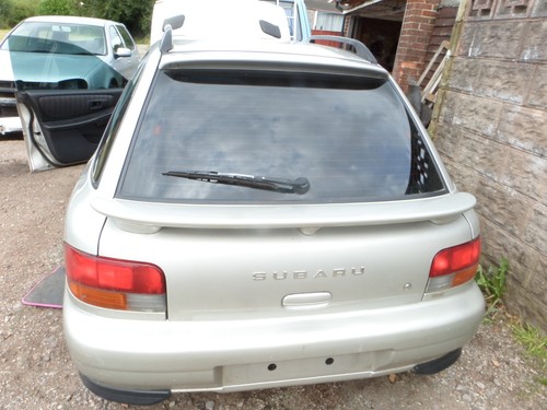 Subaru impreza wagon rear - subaru,