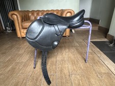 Winners circle Monoflap Jump 16.5 Wide Excellent Condition