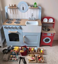 Wooden Kids Play Kitchen Set - Children Role Play Pretend Cooking Toy & Utensils