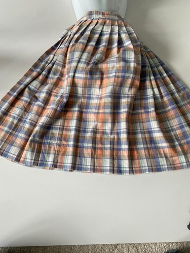 Vintage that pleated - vintage, me!