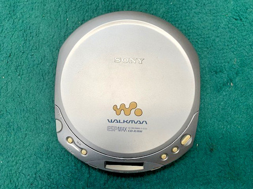Sony e330 walkman working - sony, d-e330
