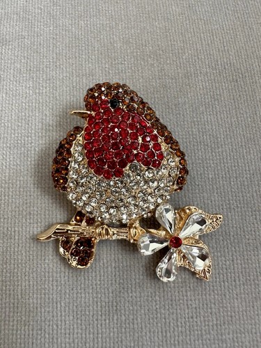Beautiful robin brooch pin - robin,