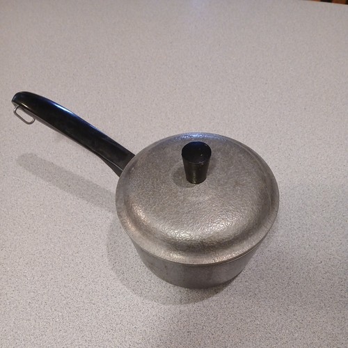Vintage club aluminum cookware - vintage,