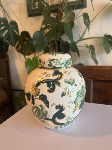 Masons medium sized ginger jar - masons,