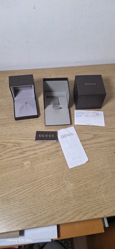 Gucci ring empty box receip - ring,