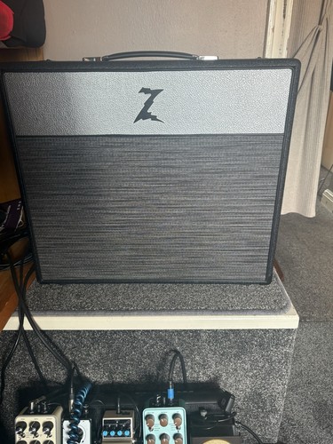 Ray guitar amp - z,