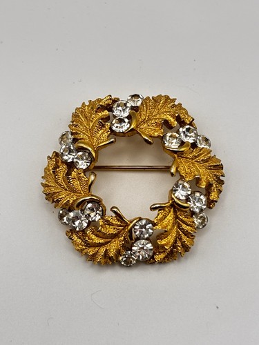 Vintage crown trifari gold - crown,