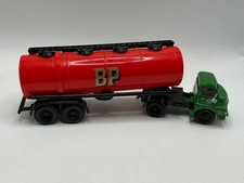 CORGI CLASSICS SHELL / BP  BEDFORD TANKER -8.2” LONG
