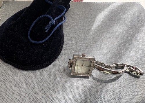 Avon square diamanté quartz - avon,