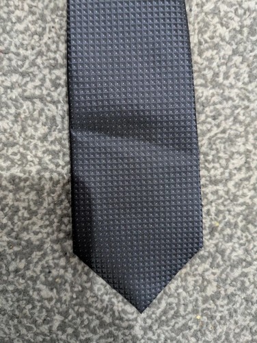 Navy taylor and - taylor, tie