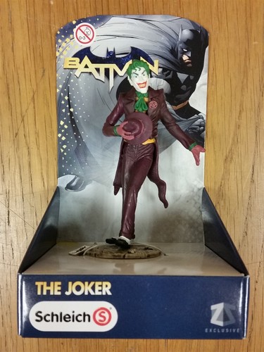 Joker vinyl figure - joker,