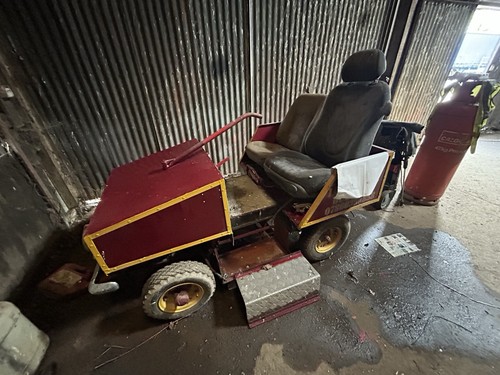 Battery powered utility - powered,