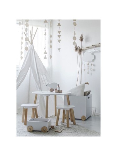 Jabadabado table and stools - and, 2